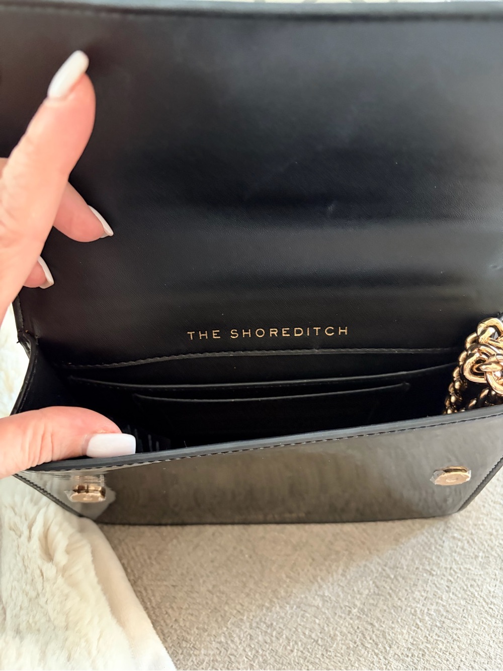 Kurt Geiger Black Patent Leather Crossbody with Gold Shell Clasp - Picture 5 of 10